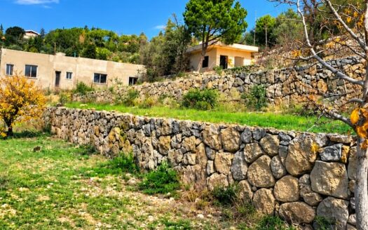 2400SQM Land for Sale in Alsemqanieh, Shouf